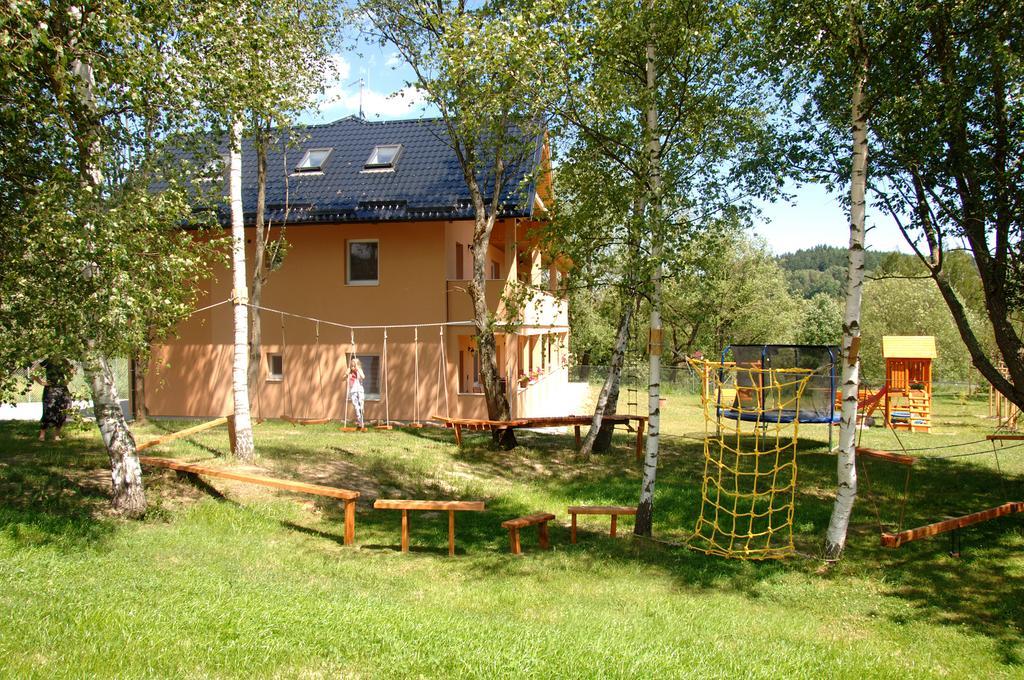 Apartments Nad Rybniky Horni Plana Exterior photo
